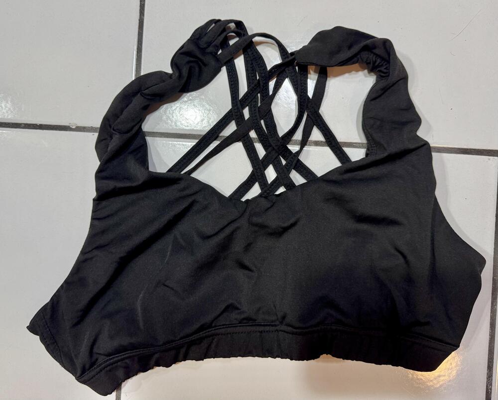 Black Strappy Sports Bra Womens Small Crisscross Back Yoga Workout Top
